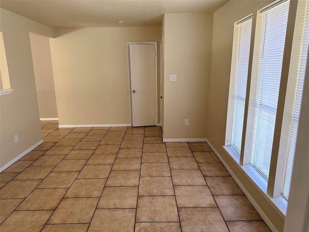 6610 Addicks Clodine Road - Photo 19