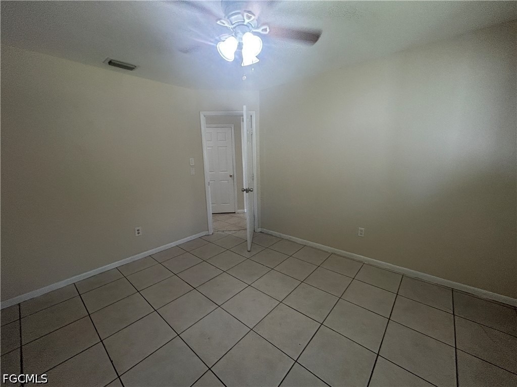215-217 Se 23rd Place - Photo 9