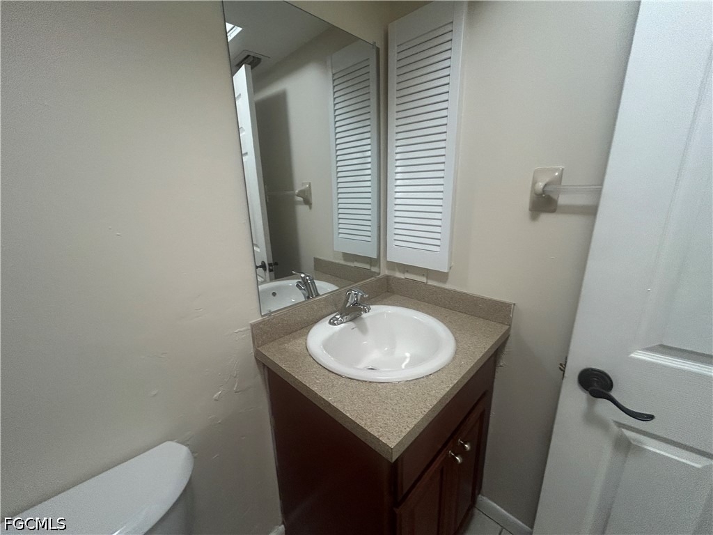 215-217 Se 23rd Place - Photo 11
