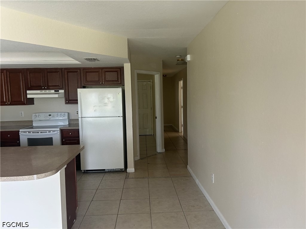 215-217 Se 23rd Place - Photo 5