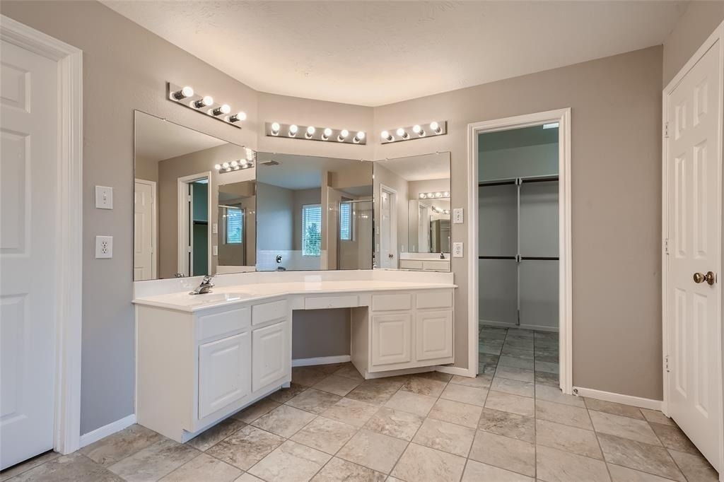 3810 Breaker Court - Photo 17