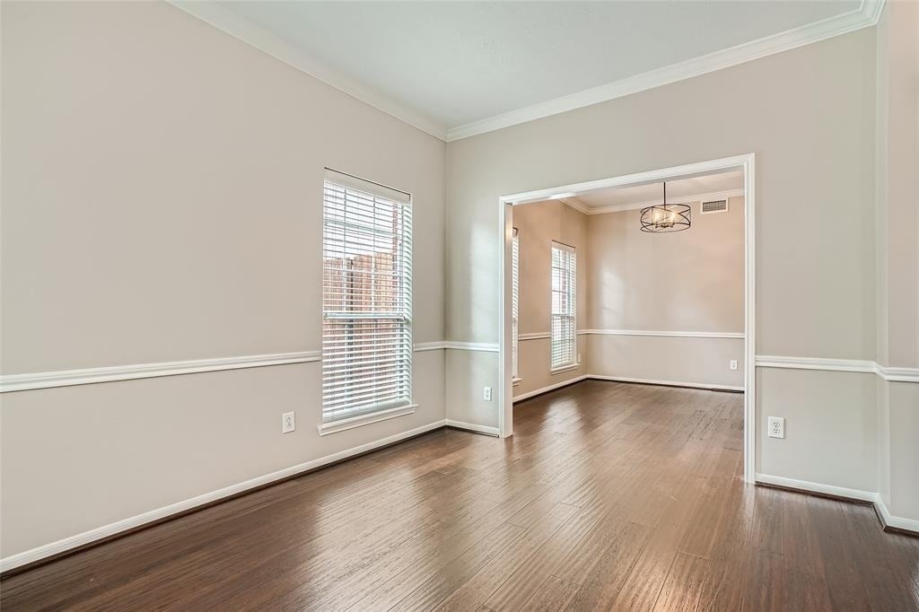 3810 Breaker Court - Photo 2