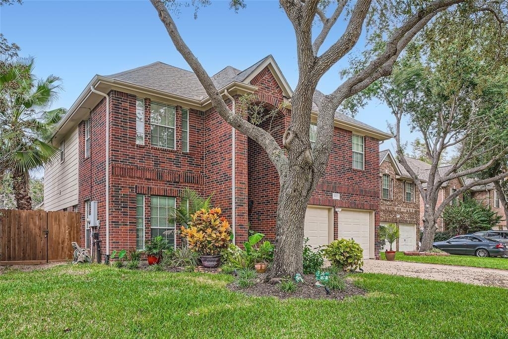 3810 Breaker Court - Photo 1
