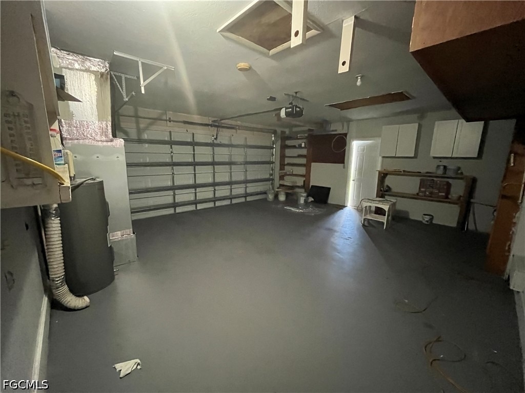 2031 Maravilla Circle - Photo 23