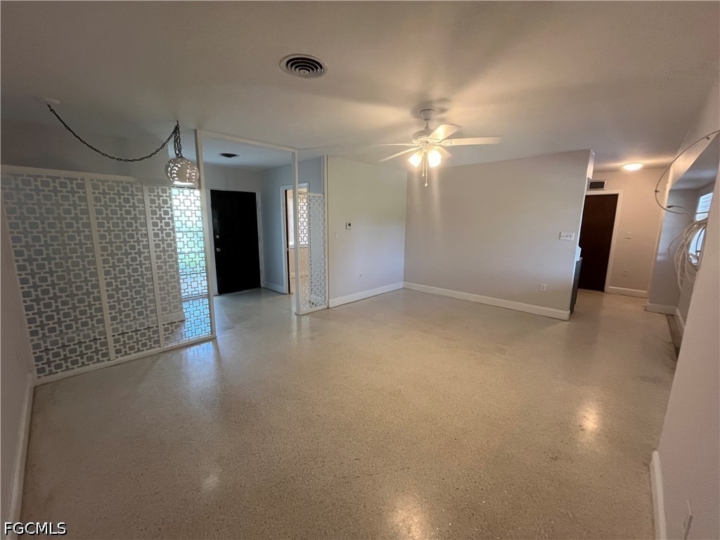2031 Maravilla Circle - Photo 3