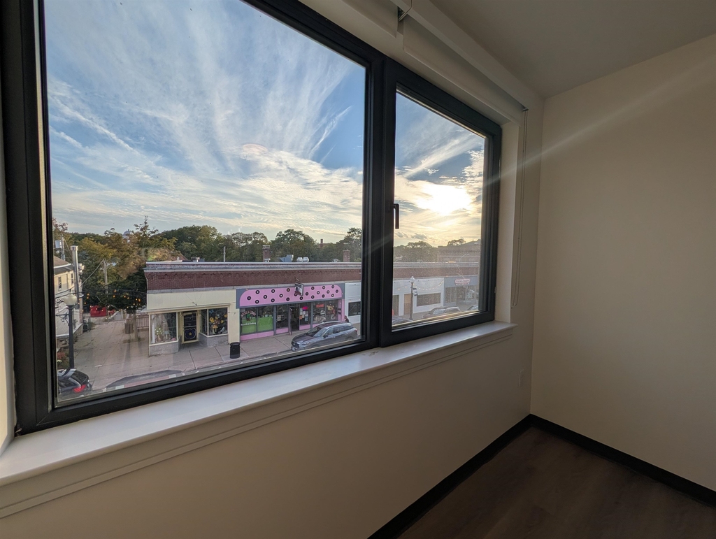 55 North Main - Photo 20