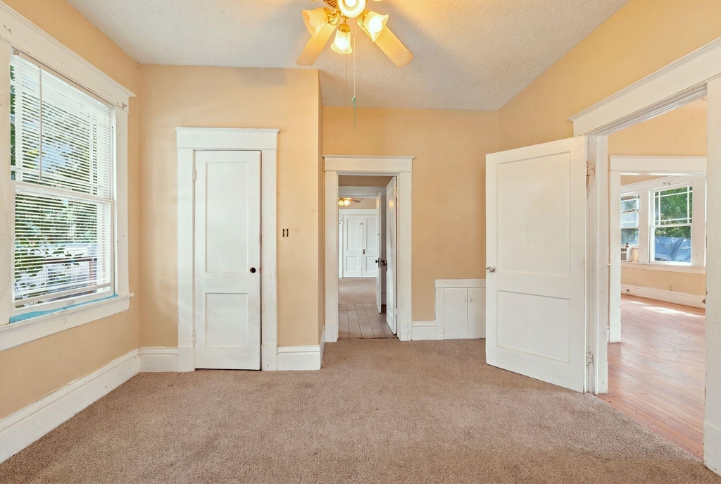 105 League Street - Photo 19