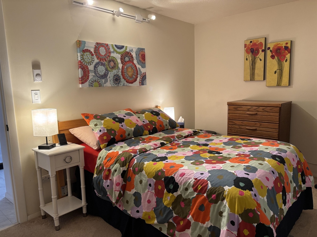18 Windsor Hill - Photo 11