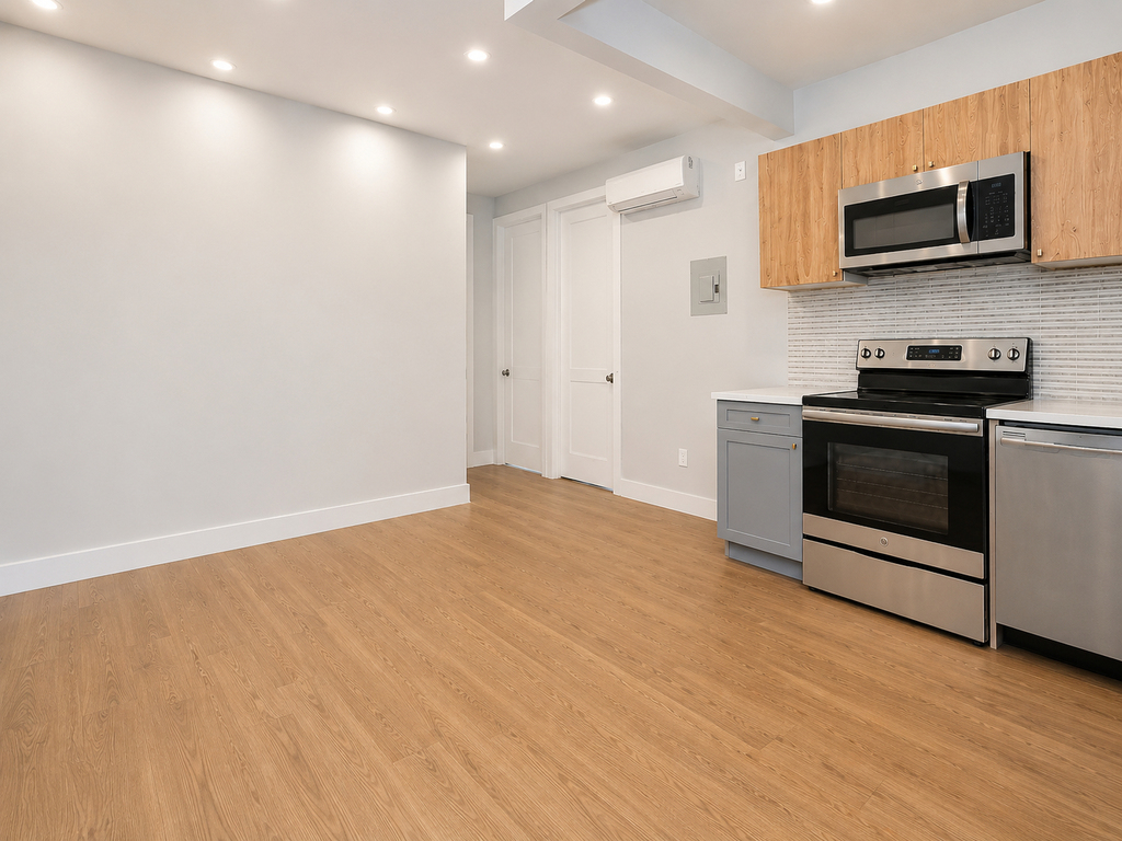 484 Harman Street - Photo 2