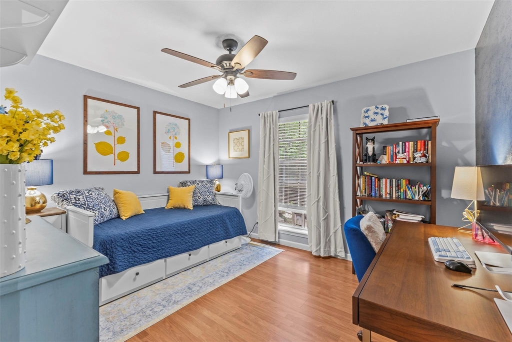 7801 Shoal Creek Blvd - Photo 12