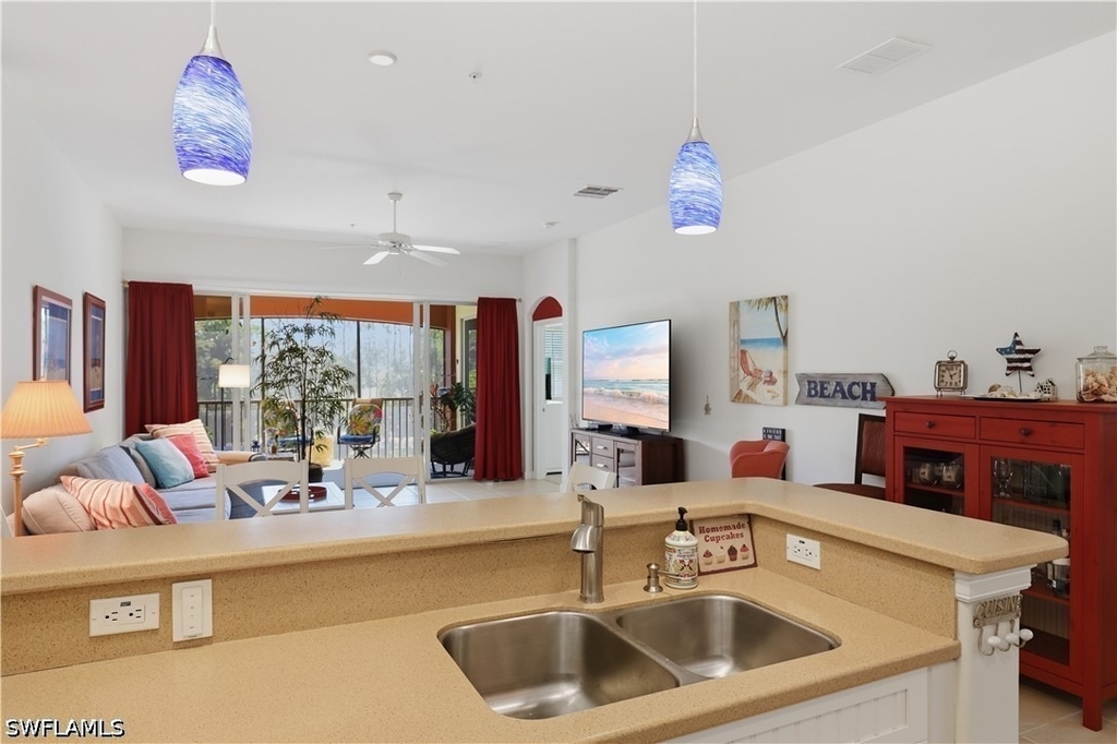 8601 Piazza Del Lago Circle - Photo 9