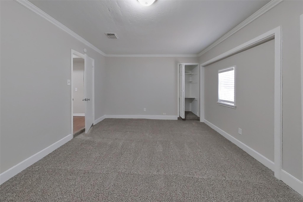 12306 Foxridge Drive - Photo 11