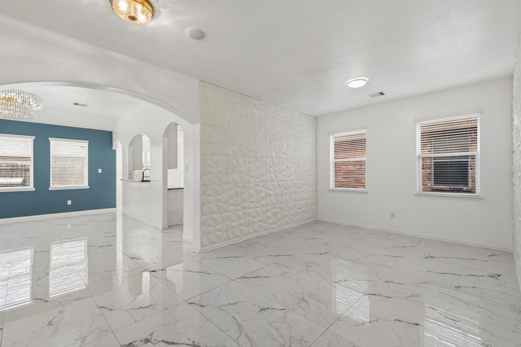21635 Alta Peak Way - Photo 13
