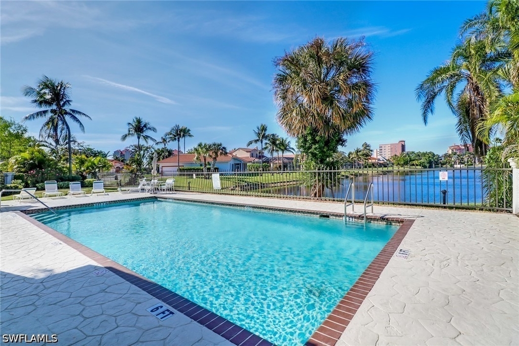 15121 Laguna Drive - Photo 32