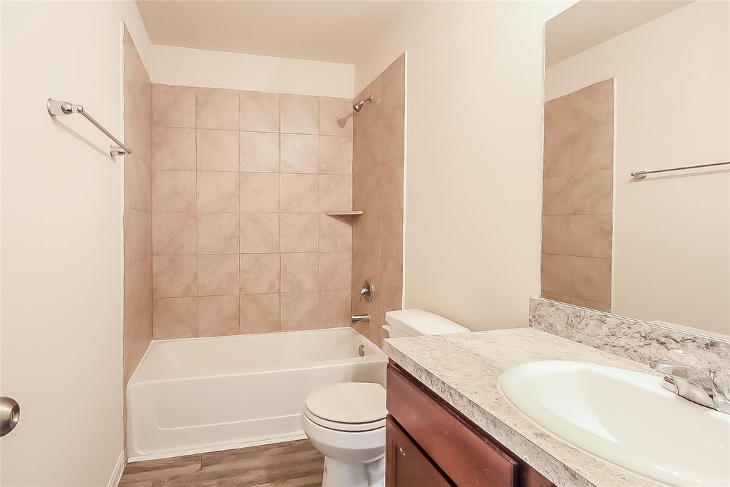 3002 Saluta Miata Court - Photo 10
