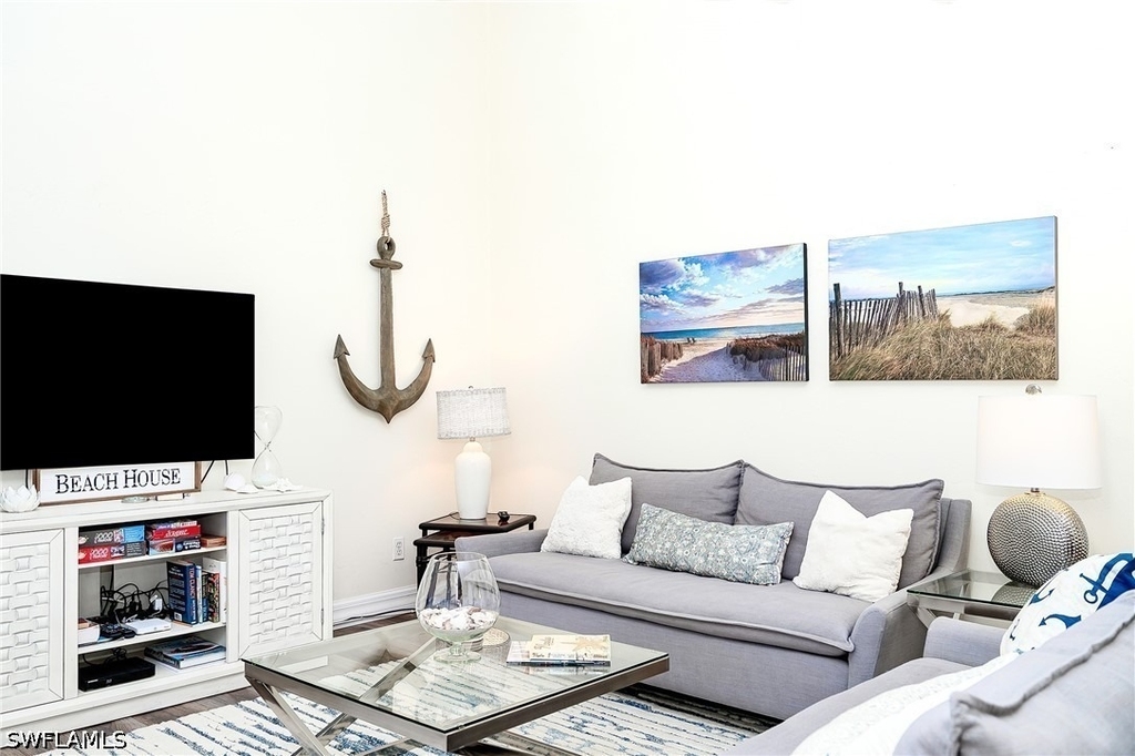 586 Beachwalk Circle - Photo 3