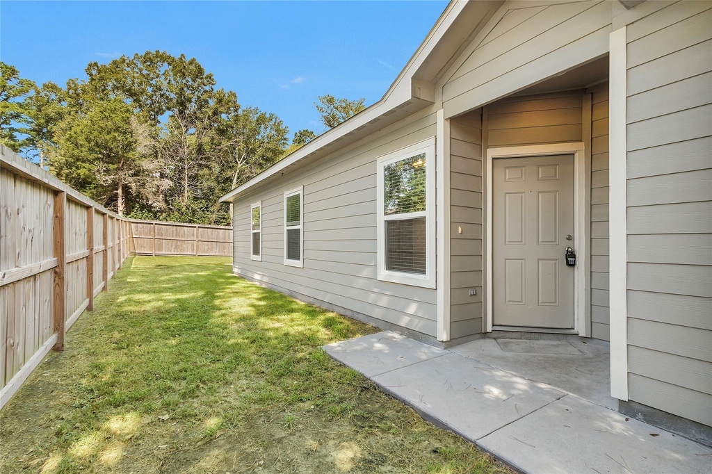 15841 Beechnut Dr - Photo 17