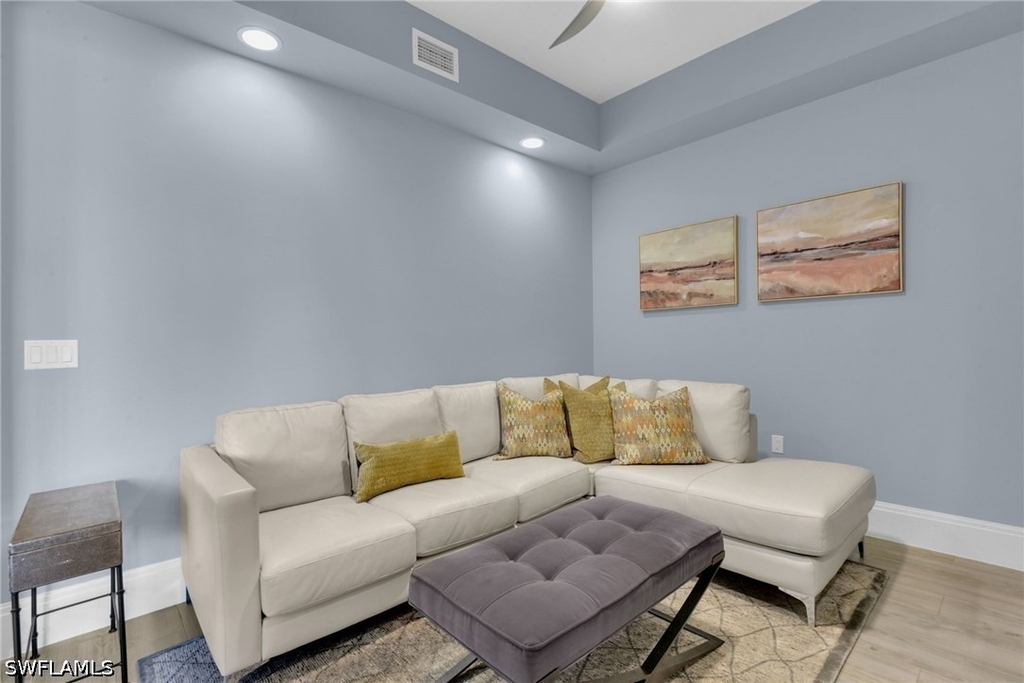 1035 3rd Avenue S - Photo 10