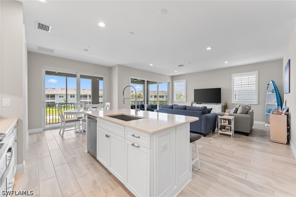 2609 Seychelles Circle - Photo 11