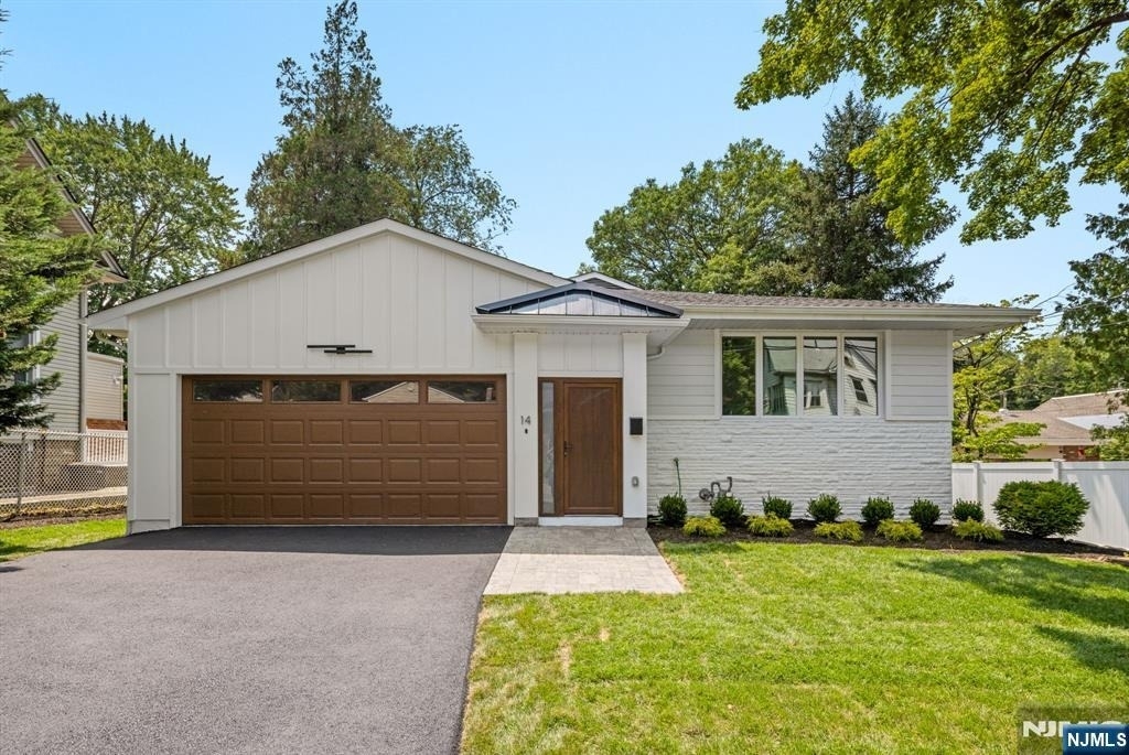 14 Chestnut - Photo 1
