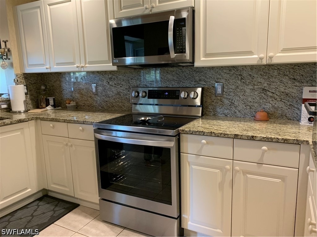 3595 Laurel Greens Lane N - Photo 4