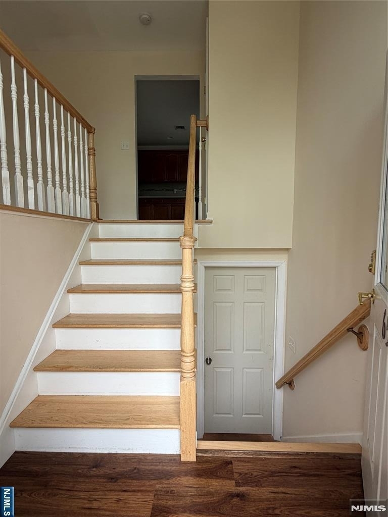 65 Linden - Photo 1