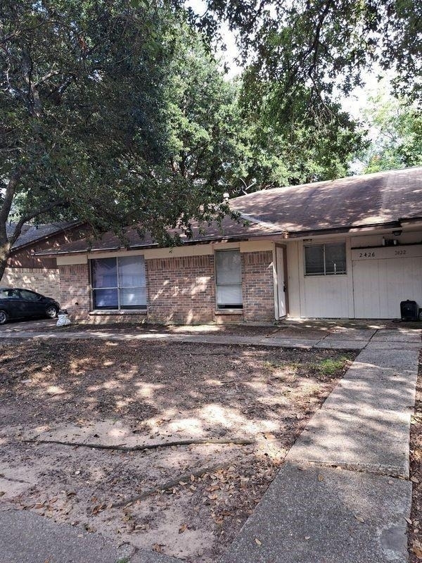 2426 Spring Dusk Lane - Photo 0