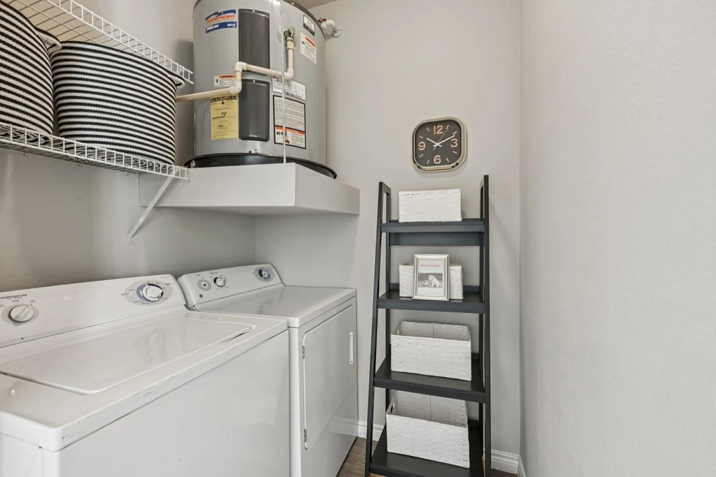 14651 Philippine Street - Photo 9