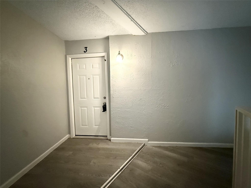7515 Bayway Drive - Photo 17