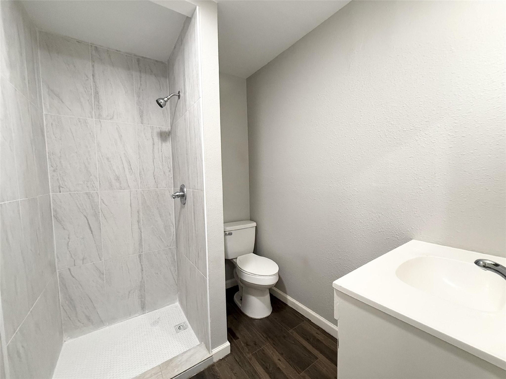 7515 Bayway Drive - Photo 12
