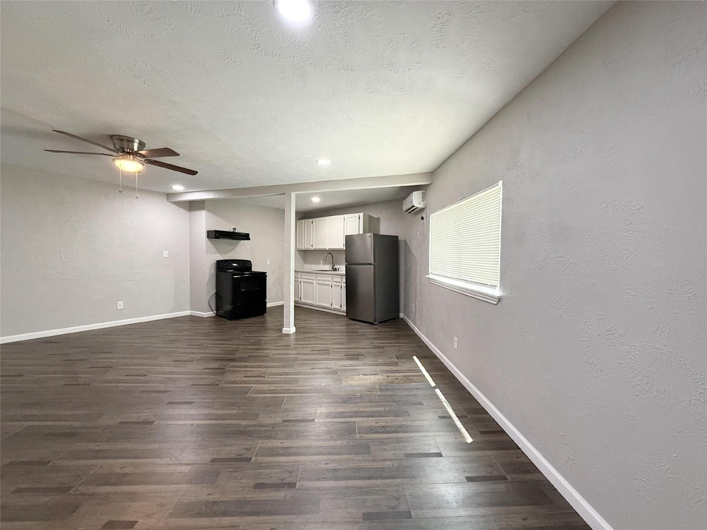 7515 Bayway Drive - Photo 1