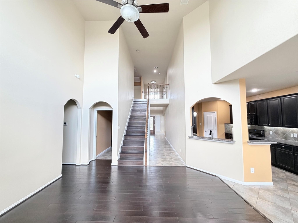 1242 S Maple Drive - Photo 6
