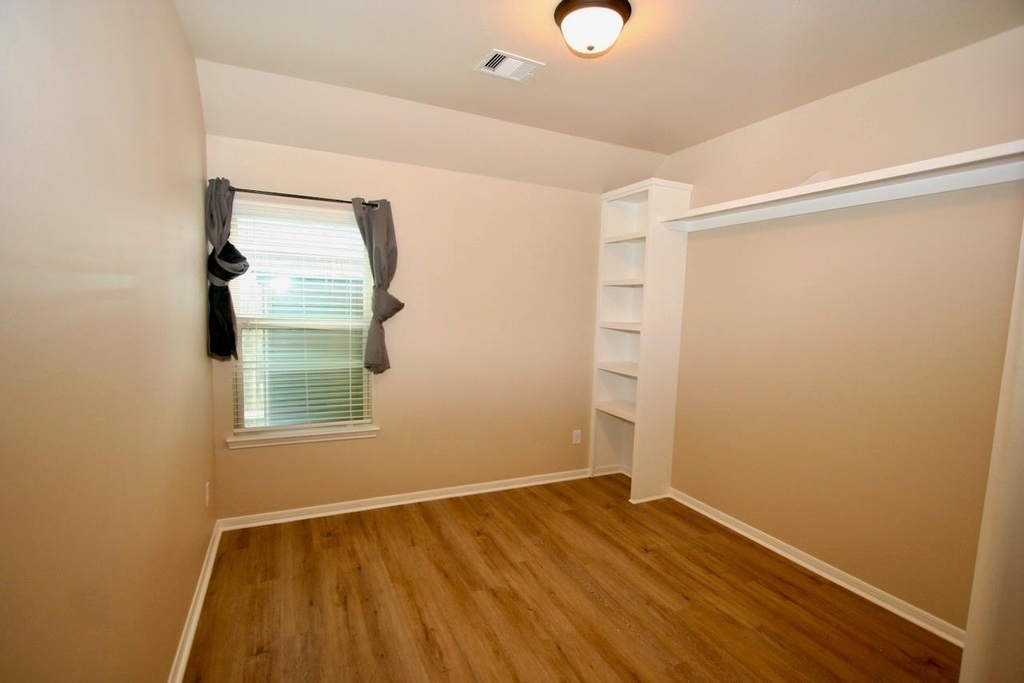 28222 Helmsman Knolls Drive - Photo 16