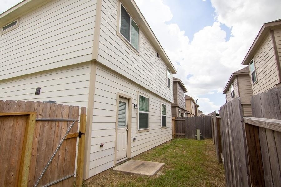 18602 Frazers Ravine Lane - Photo 3