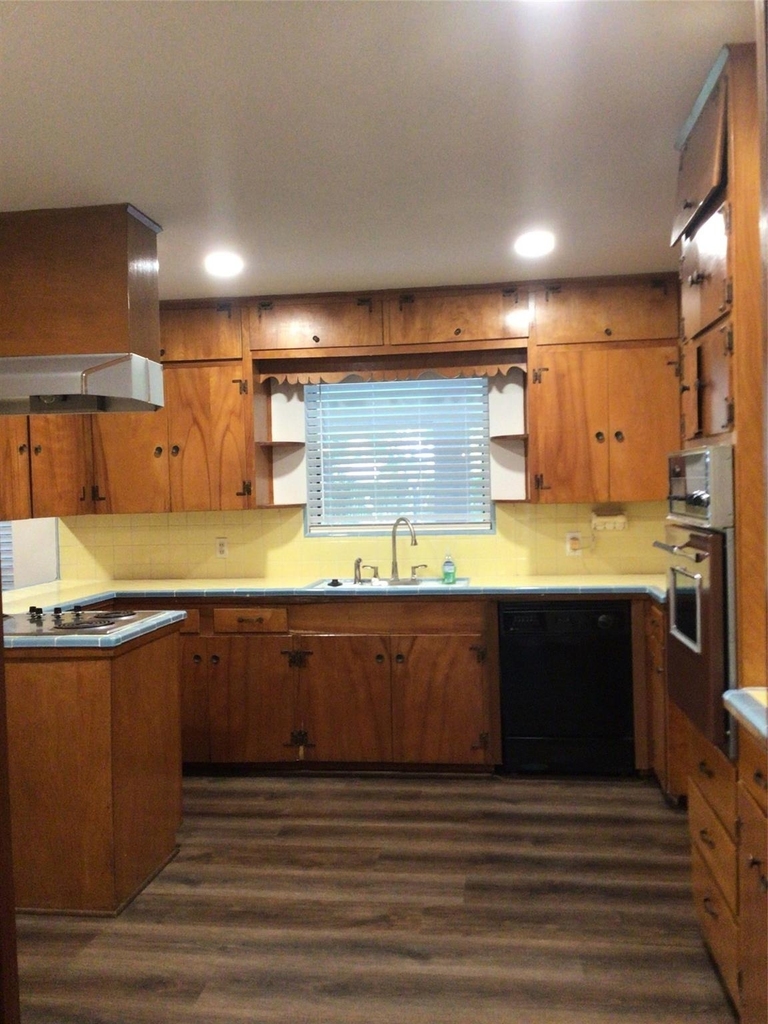 609 Del Norte Street - Photo 9