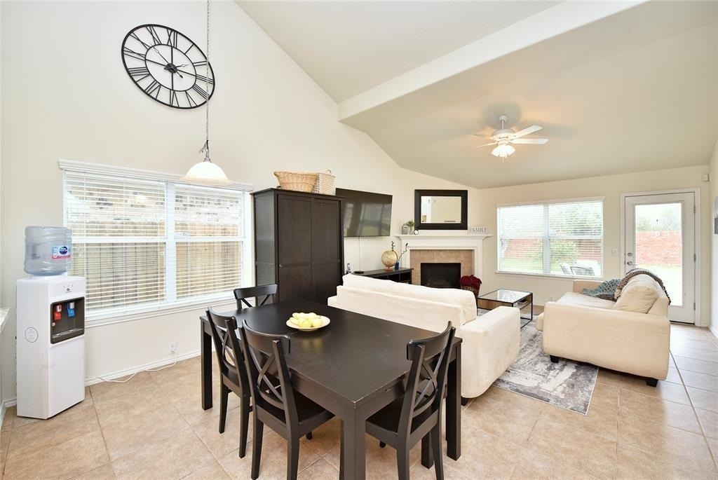 7215 Ravenswood - Photo 5