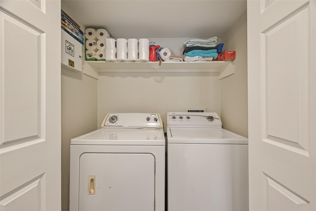 18515 Egret Bay Boulevard - Photo 6
