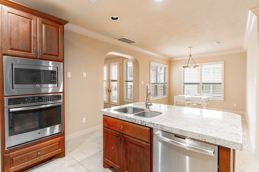 13417 Preston Cliff Court - Photo 10