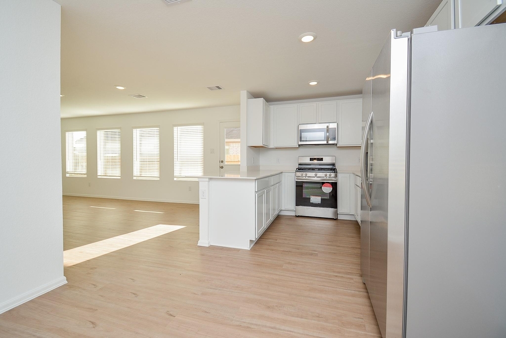 26811 Urraca Dr - Photo 1