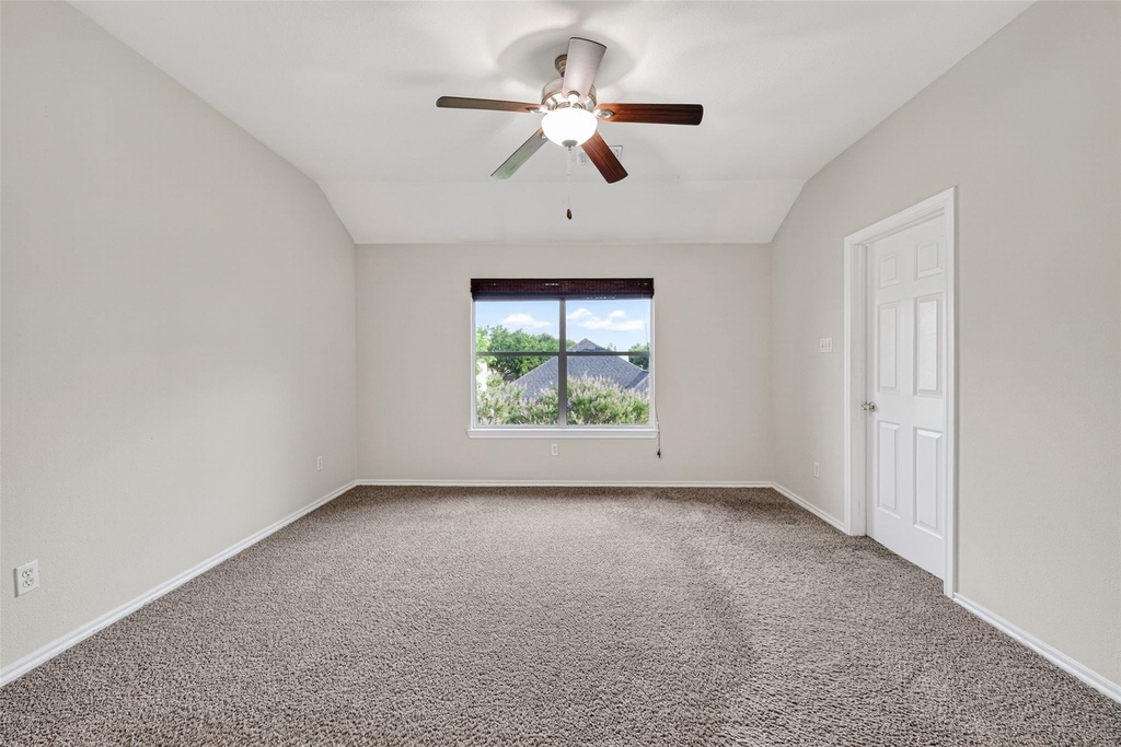 16855 Carrollton Creek Lane - Photo 10