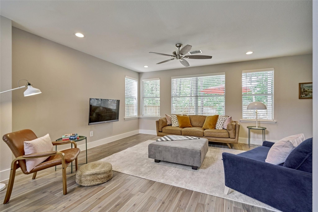38 E Gaslight Place - Photo 6