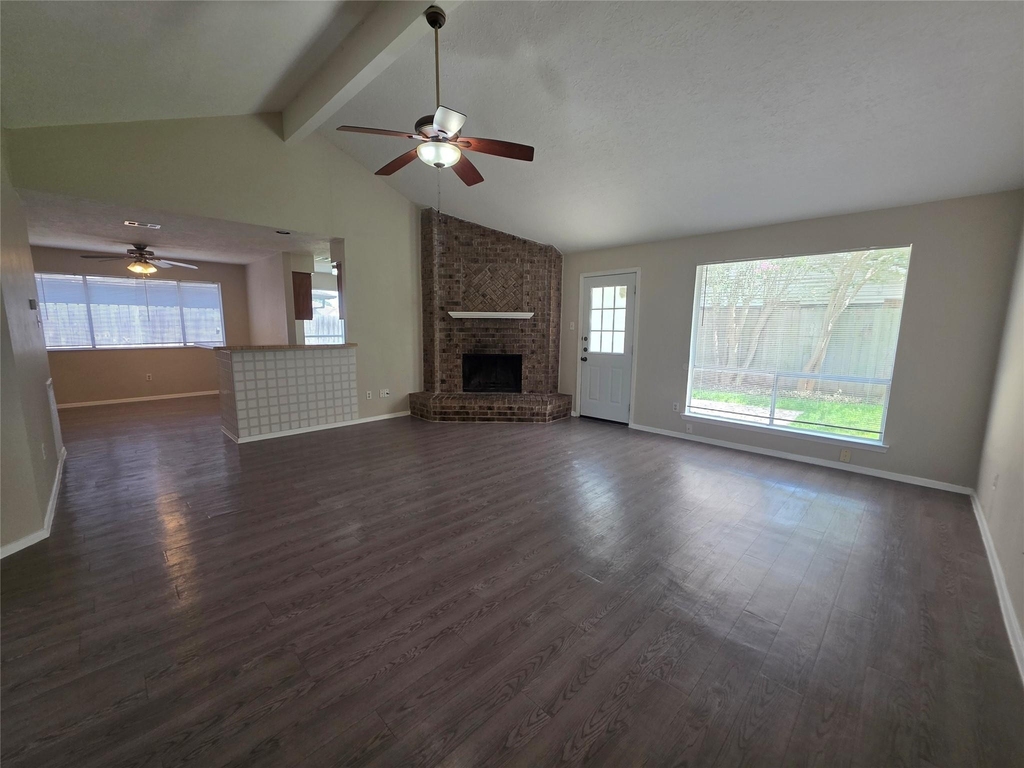 2777 Forest Point Drive - Photo 2