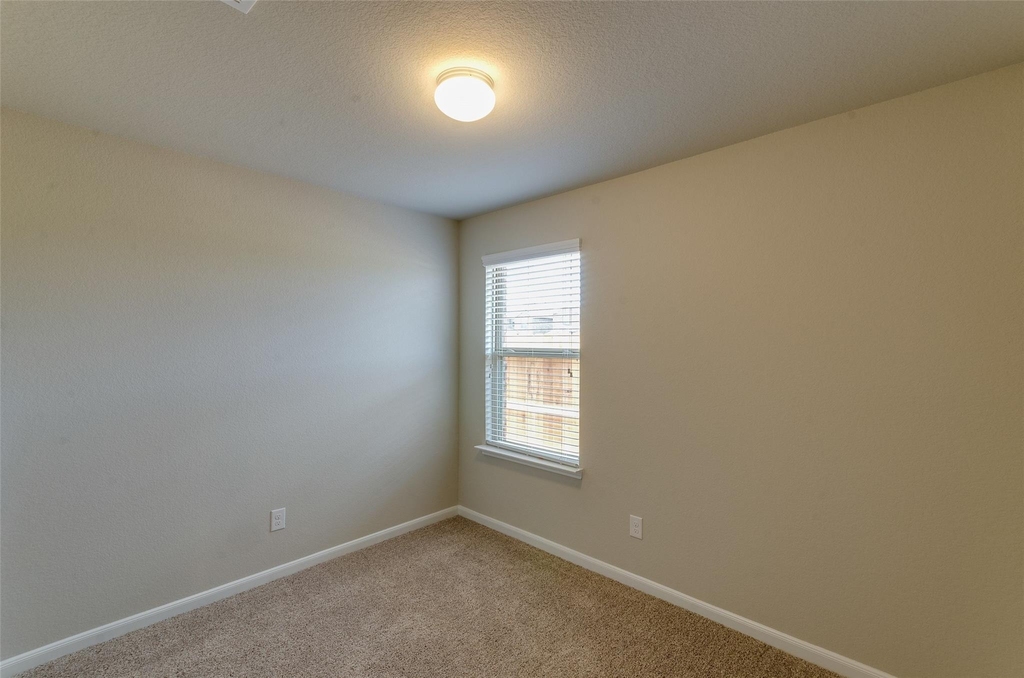 2213 Del Mar - Photo 7