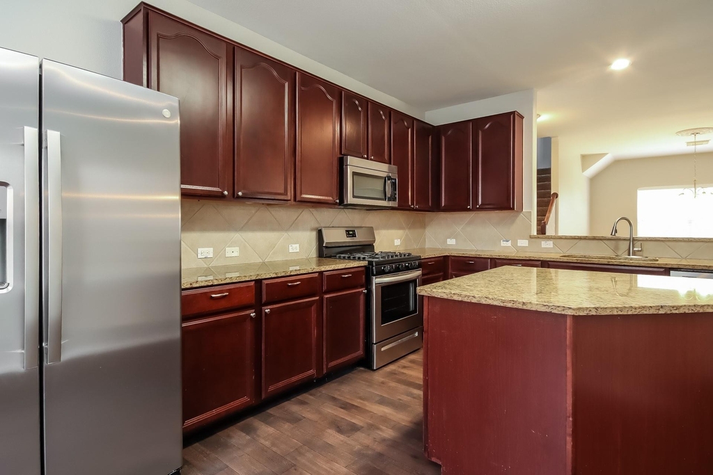 8610 Sunny Gallop Drive - Photo 8