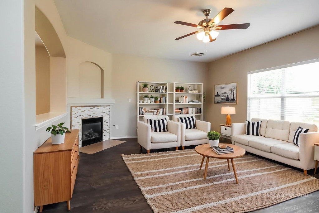 8610 Sunny Gallop Drive - Photo 3
