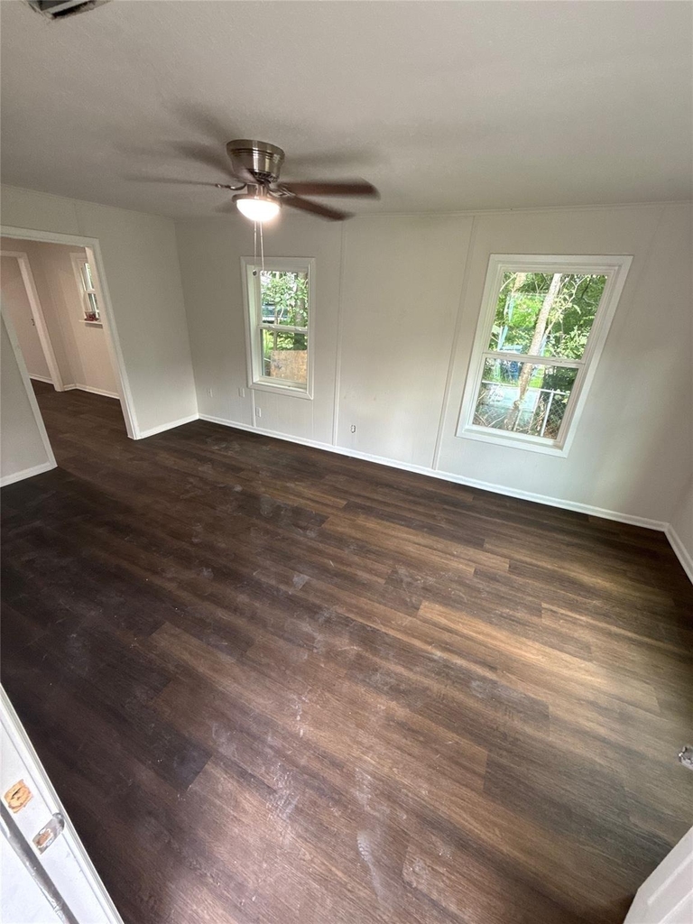 431 N Tinsley Street - Photo 2