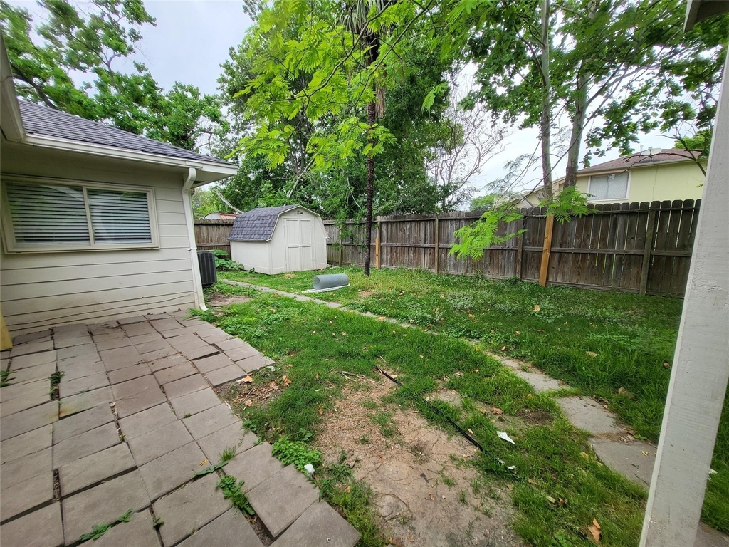 2711 S Brompton Drive - Photo 19