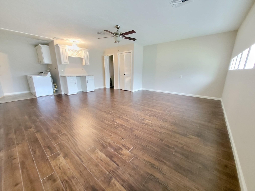 2711 S Brompton Drive - Photo 18
