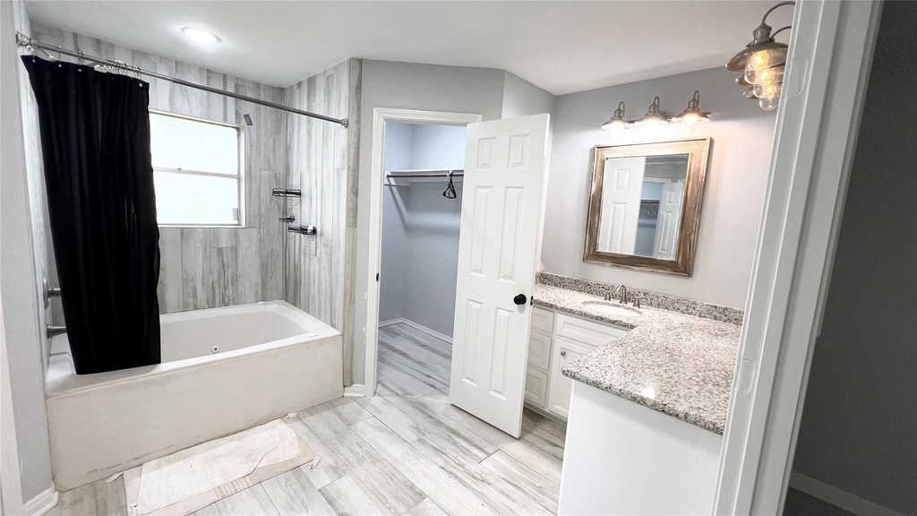 803 Glen Hollow Drive - Photo 9