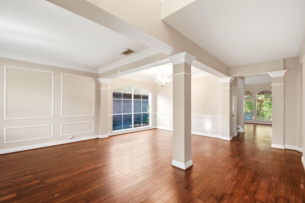 4307 Lakeshore Forest Drive - Photo 8